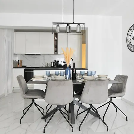 Katarina Apartment