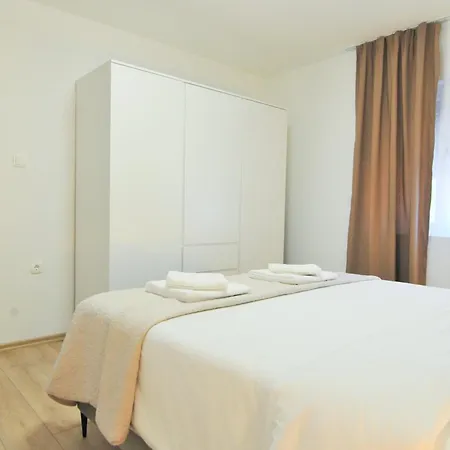 Katarina Apartment